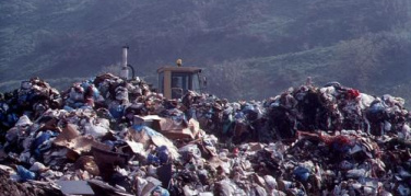 Rifiuti di Roma: Clini emana decreto per allontanare multa Ue