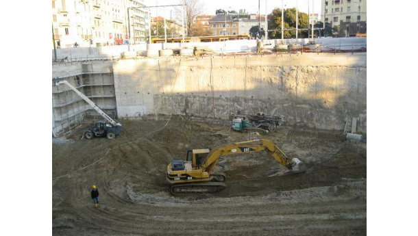 Immagine: Parcheggi pertinenziali sì o no, il caso di San Salvario a Torino