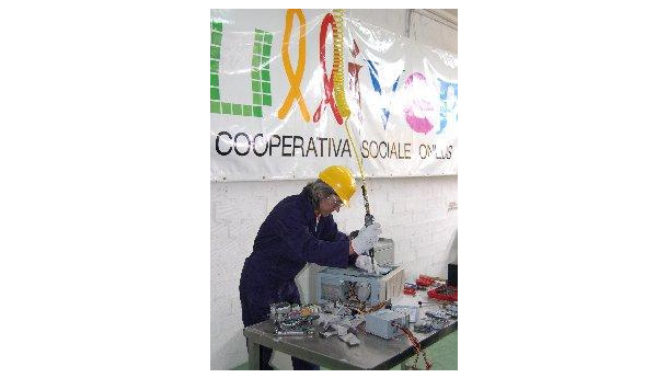 Immagine: I rifiuti elettronici diventano 