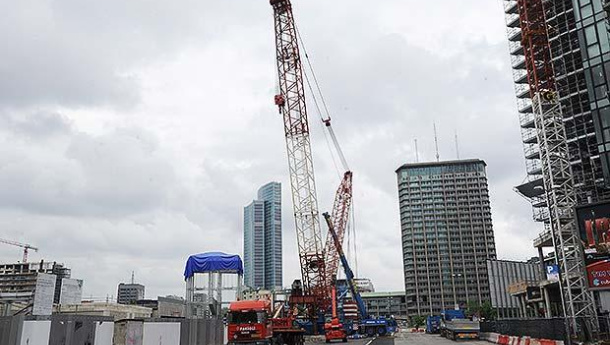 Immagine: Milano, si monta la passerella Garibaldi-Varesine, chiuso 10 giorni tratto di Melchiorre Gioia. | video
