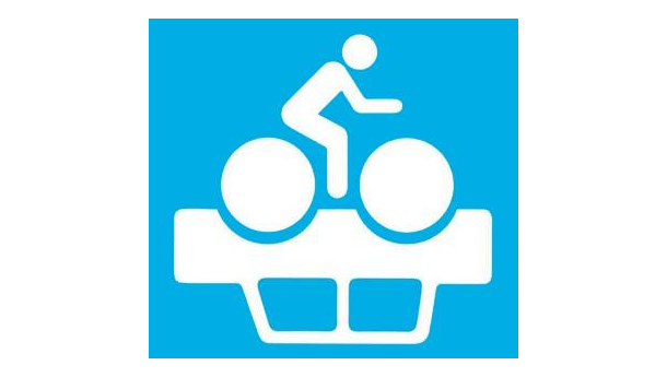 Immagine: Tremilacinquecento biciclette hanno invaso le strade di Napoli per il Cyclopride Day