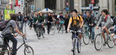 Milano, domenica 12 maggio. Immagini da una città che non ti aspetti / VIDEO