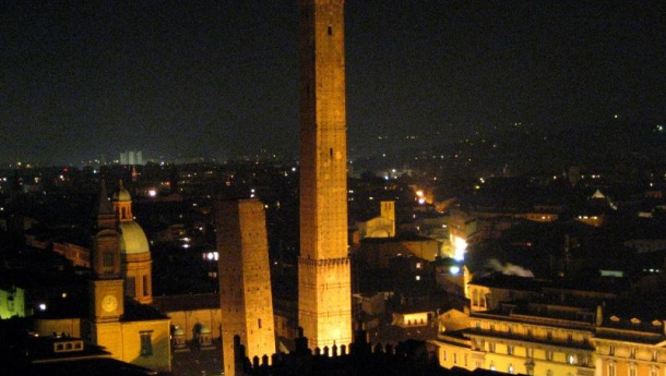 Immagine: Illuminazione: lampioni smart ed efficienti in arrivo a Bologna