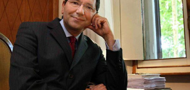 Marino, candidato a sindaco del centrosinistra a Roma: 