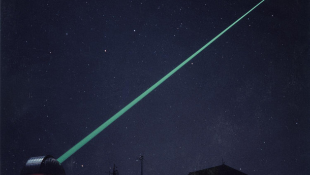 Immagine: Laser napoletani contro lo smog di Pechino