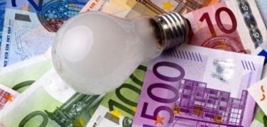 Energia elettrica: cinque consigli per ridurre la bolletta