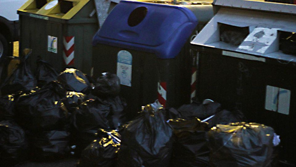 Immagine: Concerti, feste ed eventi di piazza: come funziona la raccolta dei rifiuti? | Intervista all'Amiat