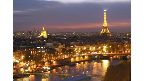 Immagine: Luci spente in Francia, dal 1 luglio 2013 scattano le nuove regole (un po' in sordina)