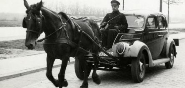 Auto, come inquinare meno. I consigli del Governo...