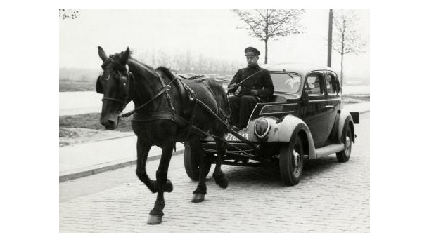 Immagine: Auto, come inquinare meno. I consigli del Governo...