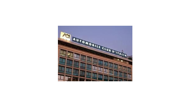 Immagine: Nuove tariffe e abbonamenti Sosta Milano, il parere di ACI