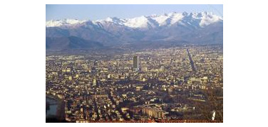 Il grattacielo è arrivato in vetta. Dov’è il mostro?