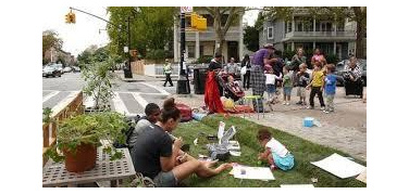 300.000 le auto parcheggiate a Milano. L'appello di GenitoriAntiSmog per il Park(ing) Day