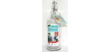 L'acqua della Puglia sfila in passerella a Parigi. In concorso la bottiglia di Acquedotto Pugliese