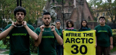 Greenpeace a Roma: solidarietà per 30 attivisti trattenuti in Russia.