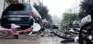 Piste ciclabili come parcheggi auto: la protesta dei ciclisti di Noci
