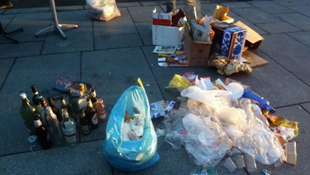Immagine: Torino, primo Trash Mob di Vanchiglia Ricicla | Video