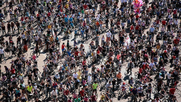 Immagine: Torino: il 15% delle multe finanzierà il Bici Plan. La vittoria dei ciclisti del Bike Pride