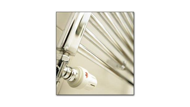 Immagine: Temperatura a 18 gradi dentro casa: si possono accendere i termosifoni prima del tempo (ma per poche ore)