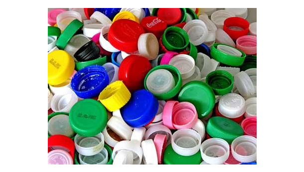 Immagine: L’avventura della nuova plastica In Italia: recuperate 700mila tonnellate