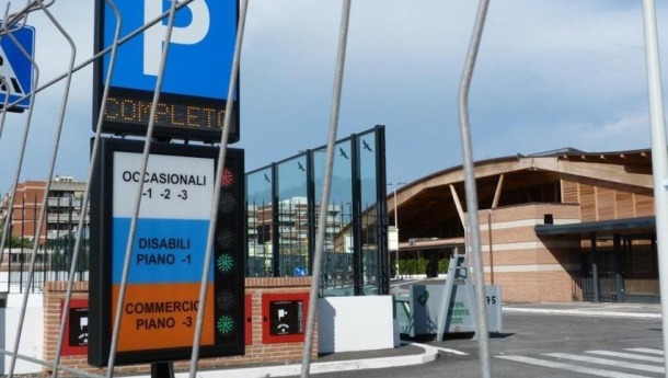 Immagine: Roma, inaugurato il parcheggio Arco di Travertino