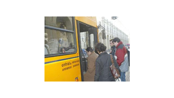 Immagine: Torino, mezzi pubblici accessibili ai disabili, per molti ma non per tutti