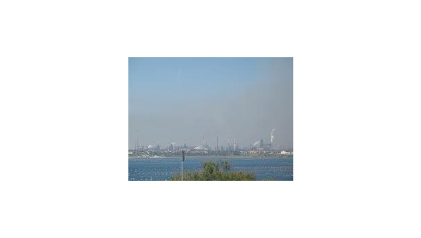 Immagine: Ilva Taranto. Quaranta nasi addestrati dall'Arpa per monitorare la qualità dell'aria a Taranto