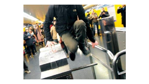 Immagine: Biglietti falsi Atac, la protesta degli studenti