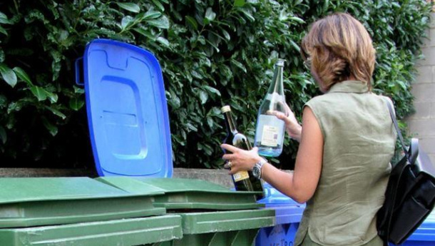 Immagine: Torino e Milano, cala il calo dei rifiuti. Stime di Eco dalle Città in occasione della SERR