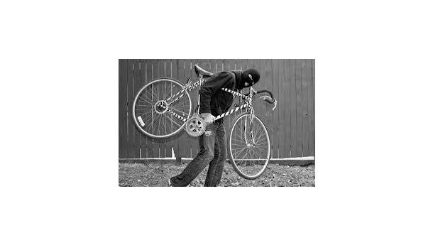 Immagine: Come ti rubo la bici sotto il naso / VIDEO