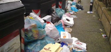 Rifiuti, emergenza a Roma