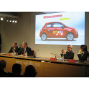 Immagine: A Milano ENI lancia Enjoy, il car sharing delle Cinquecento rosse