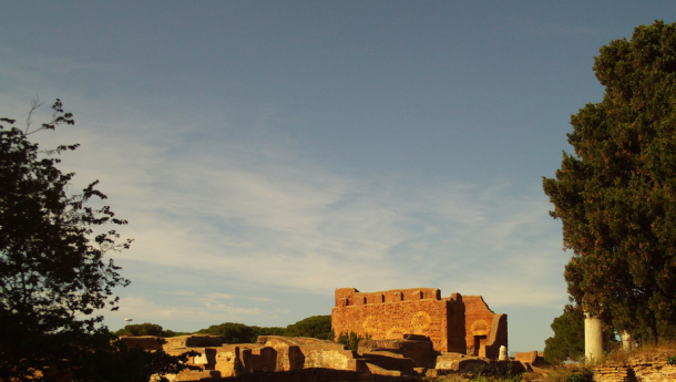 Immagine: Ostia: domeniche ecologiche nel borgo medievale e lungomare pedonalizzato