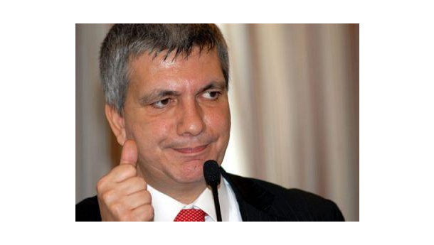 Immagine: Vendola, sette ore di interrogatorio 