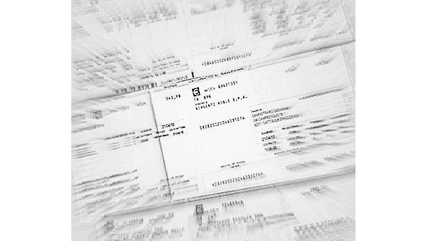 Immagine: Bollette: in aumento da gennaio quelle dell'elettricità. Stabili quelle del gas