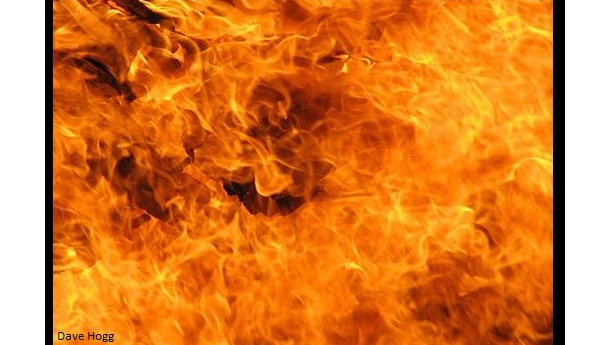 Immagine: Terra dei fuochi, la lettera dei vescovi contro chi avvelena la Campania