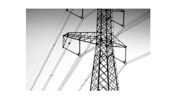 Immagine: Consumi elettrici: nel 2013 sono calati del 3,4%. In crescita eolico e fotovoltaico