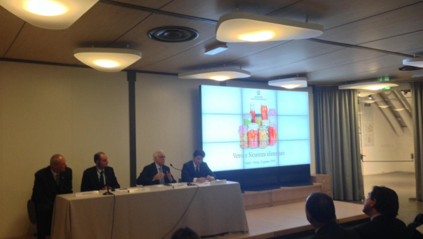 Immagine: Assovetro, gli italiani preferiscono il vetro: più sicuro, trasparente e sostenibile