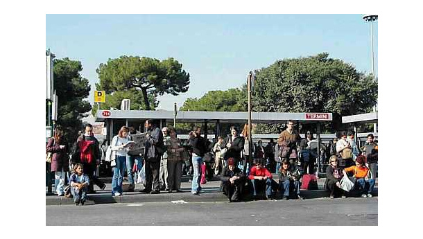 Immagine: Roma, Garante chiede rinvio dello sciopero dei trasporti del 5 febbraio