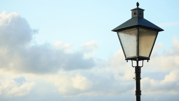 Immagine: Illuminazione LED a Torino: si discute di un piano di sostituzione per le vecchie lampade