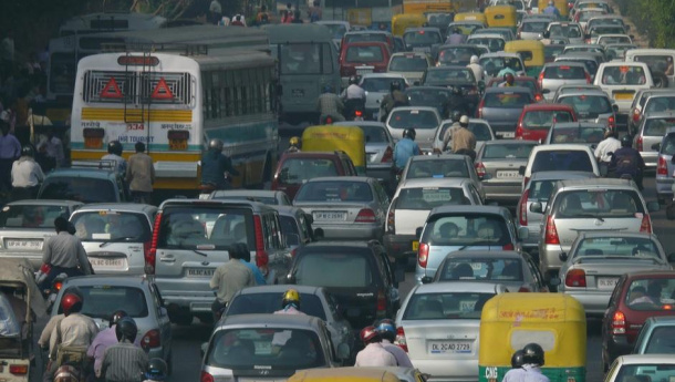 Immagine: India, smog fuori controllo: ancora i diesel sotto accusa