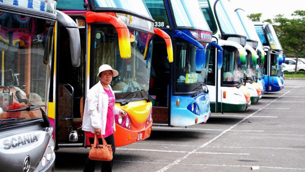Immagine: Torino, entro luglio i bus turistici pagheranno per entrare in città