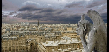 Elezioni a Parigi: sfida sul voto a colpi di diesel tra Anne Hidalgo e NKM