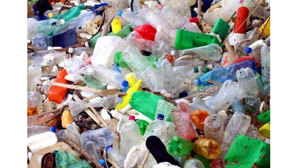 Immagine: Ferrara, firmato accordo per nuovo  riciclo di  imballaggi in plastica. Polipropilene e polistirolo