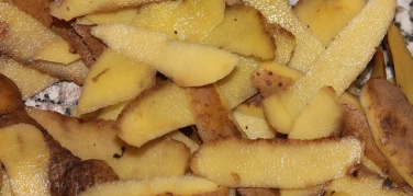 In Comune lite sulla tassa rifiuti. La bolletta crescerà ancora nel 2014