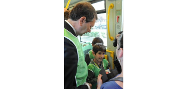 Roma, bambini e sindaco fanno multe per un giorno