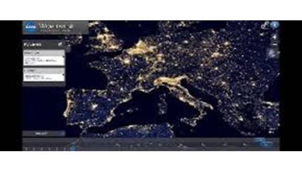 Immagine: Illuminazione, Cottarelli: riducendo la luce notturna risparmio fino a 200 milioni
