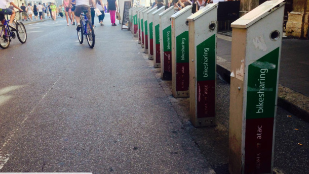Immagine: Il bikesharing torna a Roma e avrà un cuore elettrico