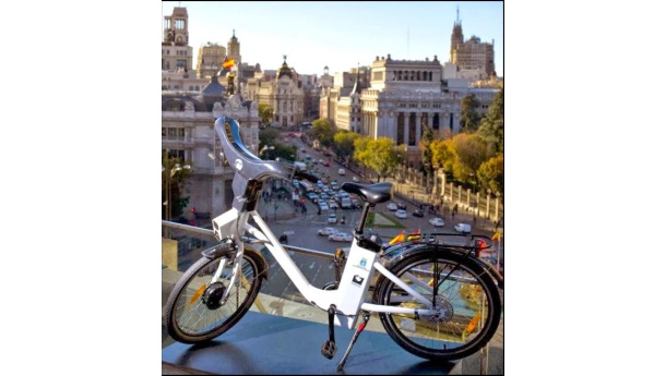 Immagine: Bike sharing anche per Madrid: inaugurato BikeMad, con 1560 bici elettriche