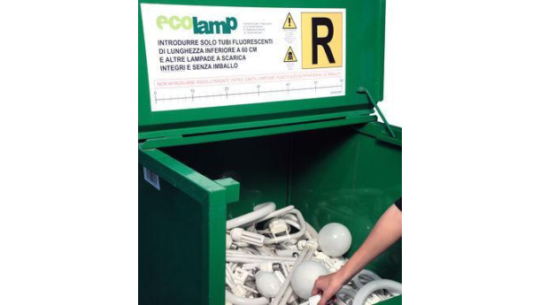 Immagine: Ecolamp, a Torino un incremento dell'83% nella raccolta di lampadine esauste rispetto al 2013